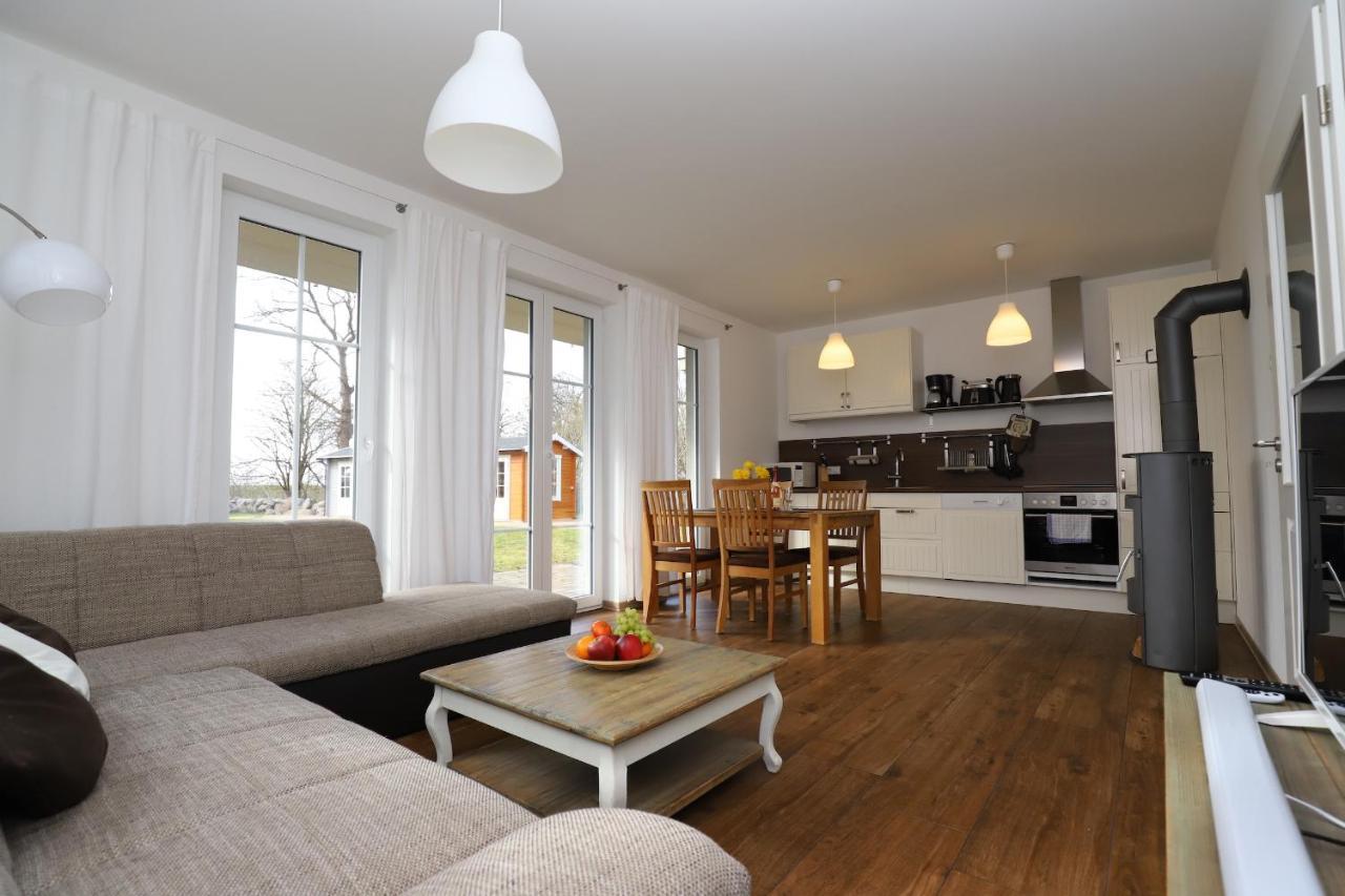Ferienwohnung1 In Der Villa Westwind Тиссов Экстерьер фото